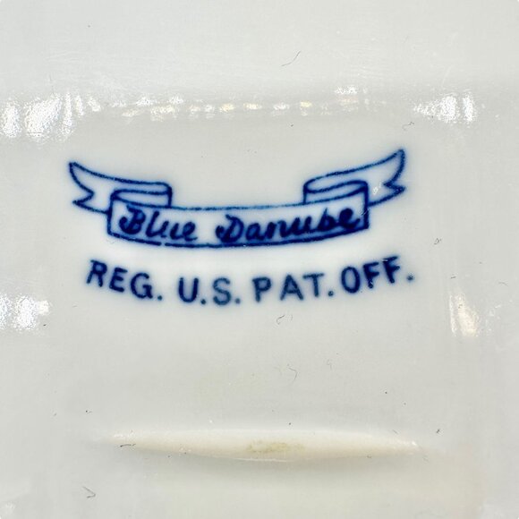 Blue Danube Oval Serving Bowl Floral Pattern Porcelain Scalloped Edge White Blue - Picture 5 of 7